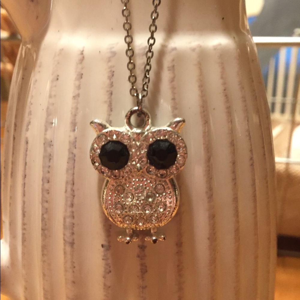 ⭐️free with $25 purchase ⭐️ - Picture 2 of 4